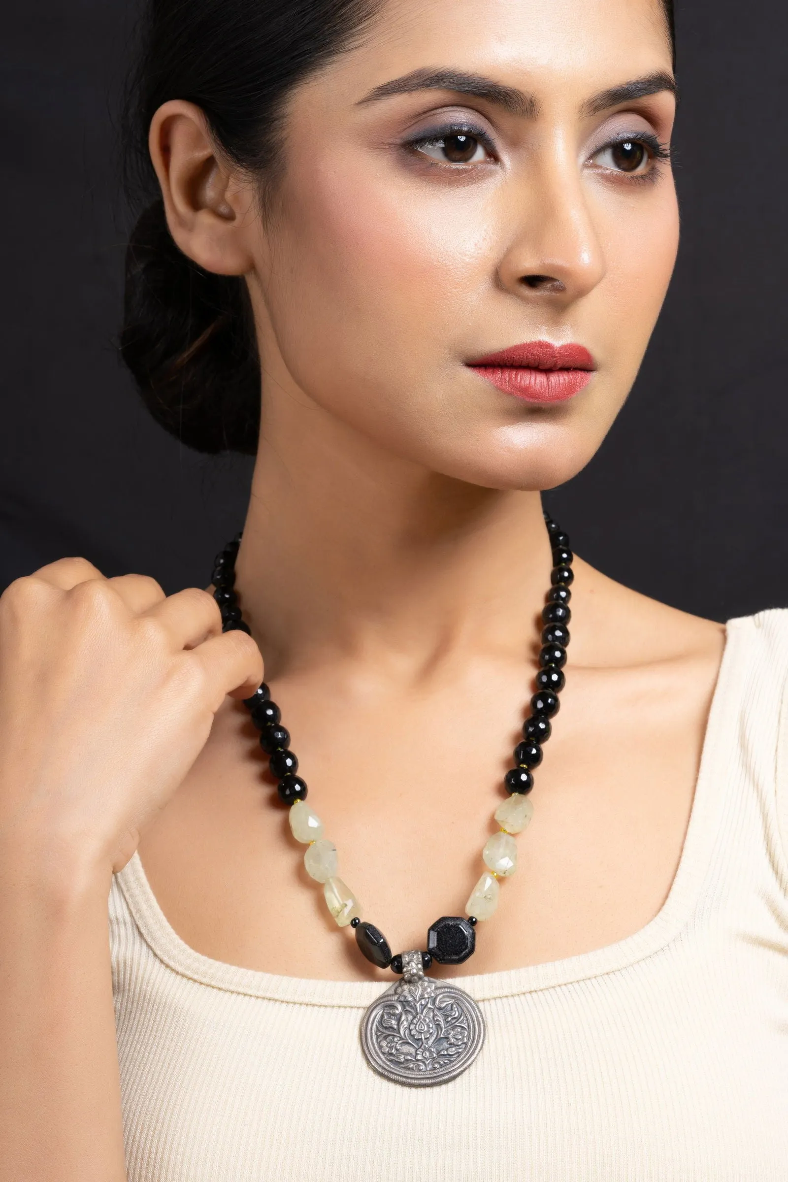 Elegant 925 Pure Silver Pendant Necklace with Green Black Semi-Precious Stone, Handcrafted Design