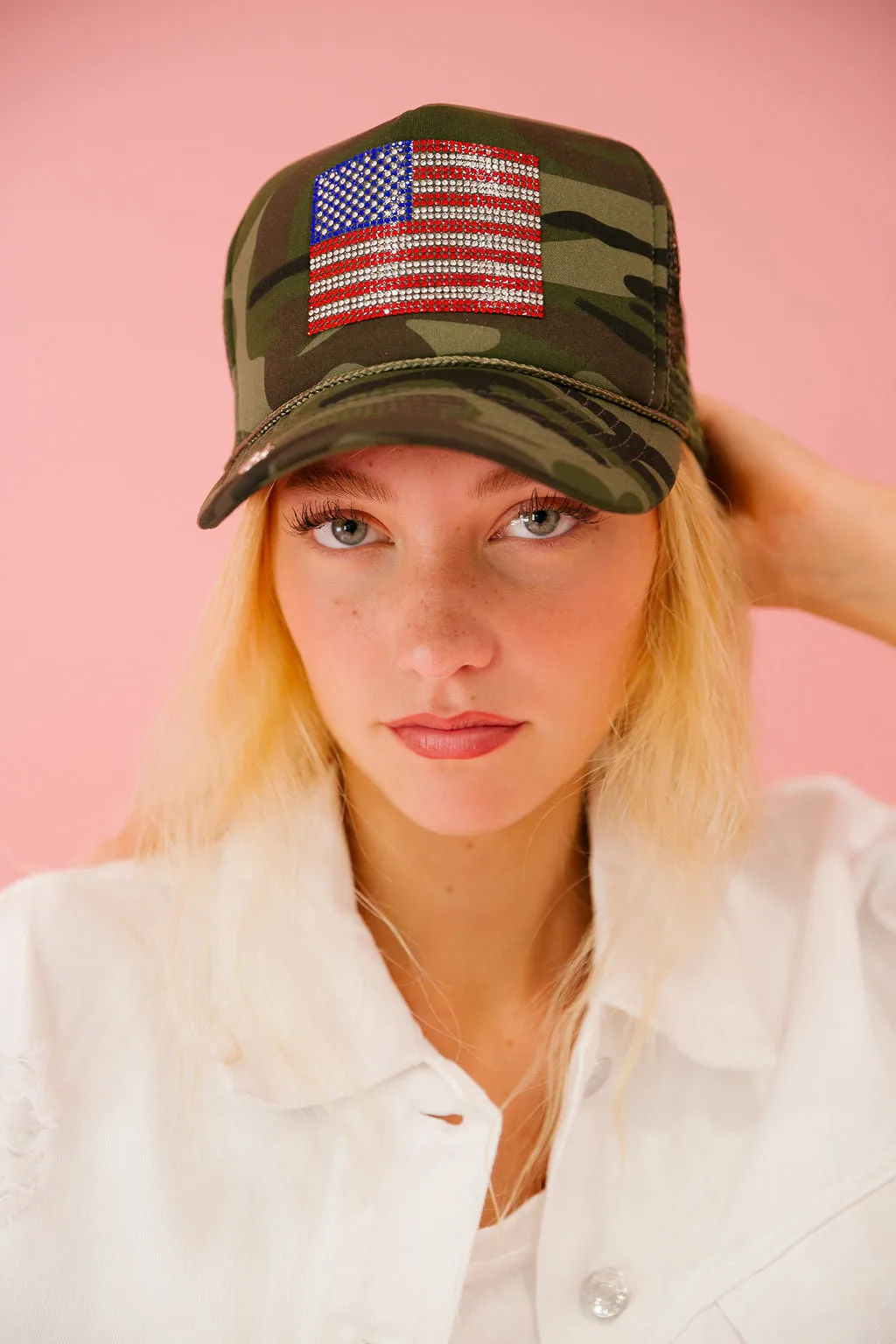 FLAG PATCH CAMO TRUCKER HAT