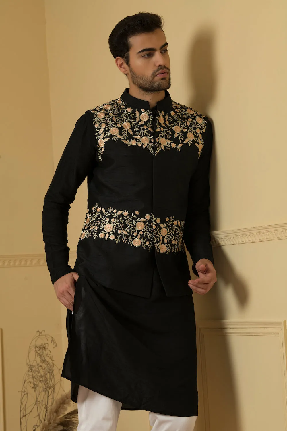 Men's Floral Embroidered Nehru Jacket - Hilo Design