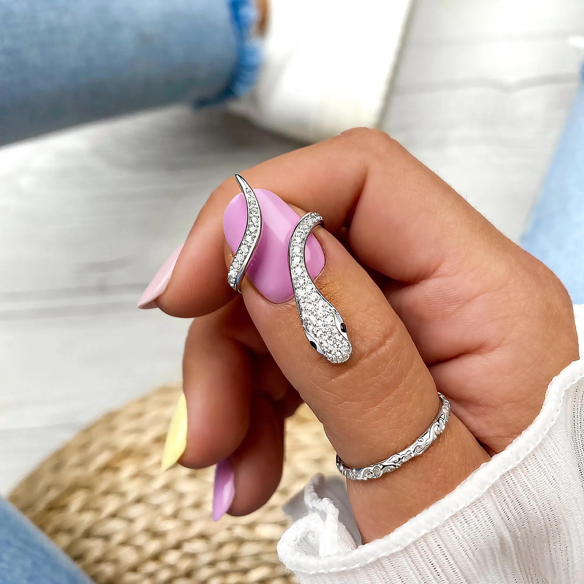 "Serpent Shiny" Ring